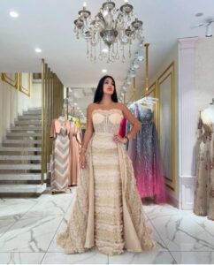 B1 300DOLLAR 36-44 (3)