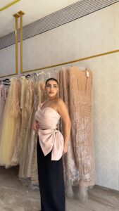 b8 300 dollar 40-44 (3)